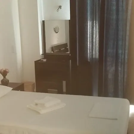 Hotell Delfini Skala